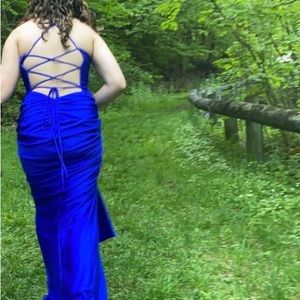 Selling my old prom dress, worn once, size 9. Looking for $250 paid $400 for it